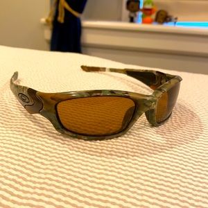 Oakley Camo Rounded Sunglasses